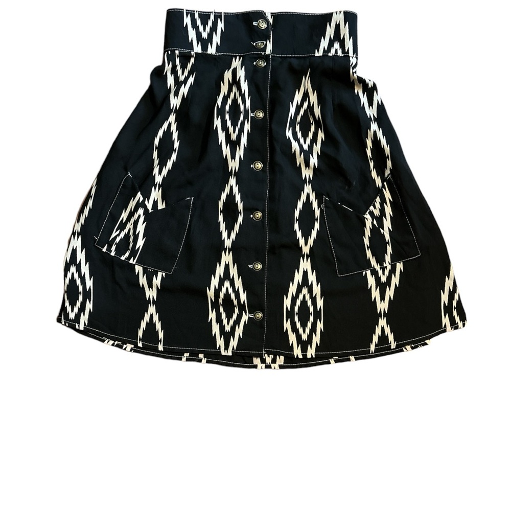 Black and White Vintage skirt